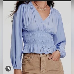 Universal Thread Elegant Blue Women's Top Size Small